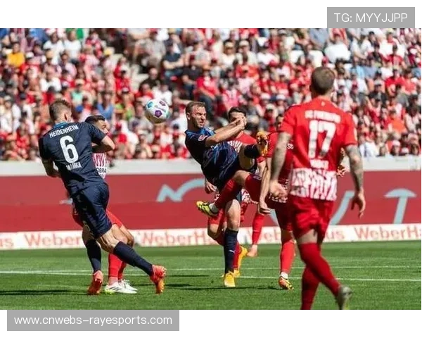 塞内加尔2-0喀麦隆，非洲杯四强战完胜